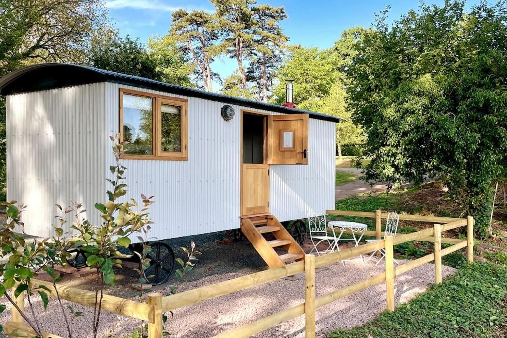 The Hereford Hut, Charming 1 Bedroom Shepherds Hut Callow Exterior foto